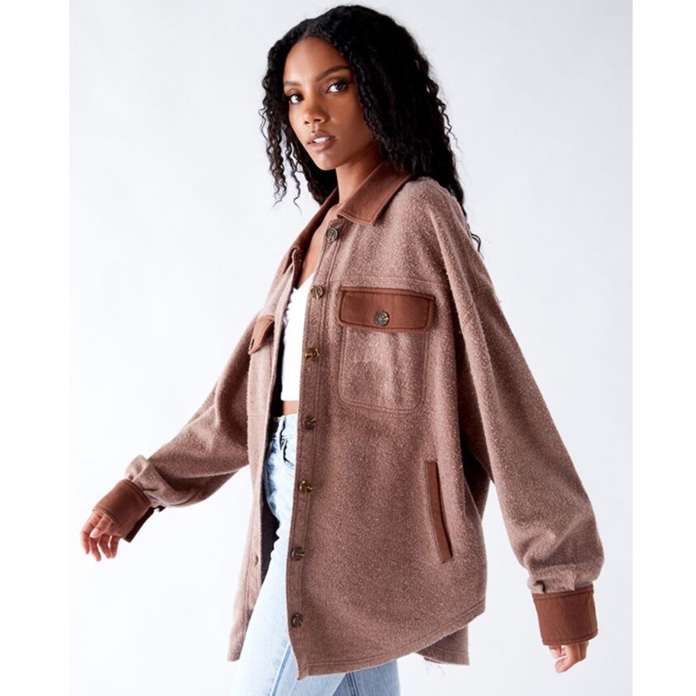 🛍️PacSun Homecoming Button Down Shacket🛍️